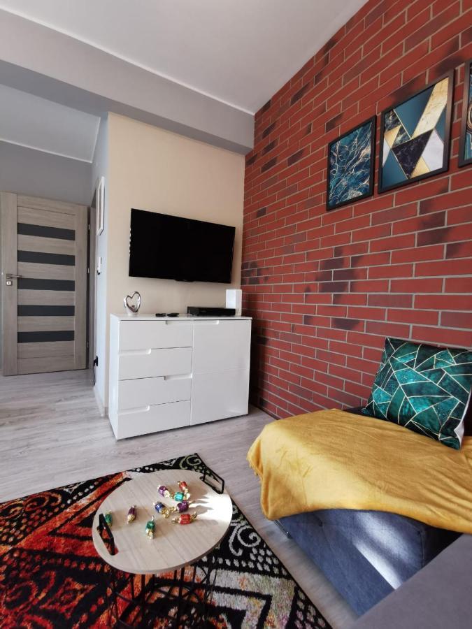 Appartamento Apartament Osiedle Jelonka Jelenia Góra Esterno foto