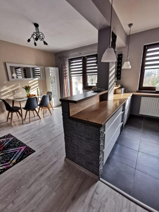 Appartamento Apartament Osiedle Jelonka Jelenia Góra Esterno foto